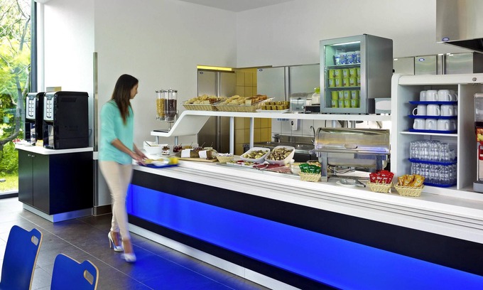 Ochota Hotel | ibis budget Warszawa West Station
