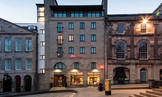 Old Town Hotel | ibis Edinburgh Centre Royal Mile – Hunter Square