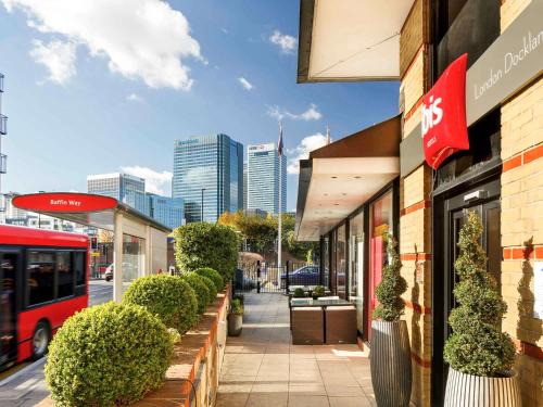 Canary Wharf Hotel | ibis London Docklands Canary Wharf
