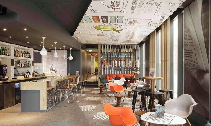 Docklands Hotel | ibis London Excel Docklands