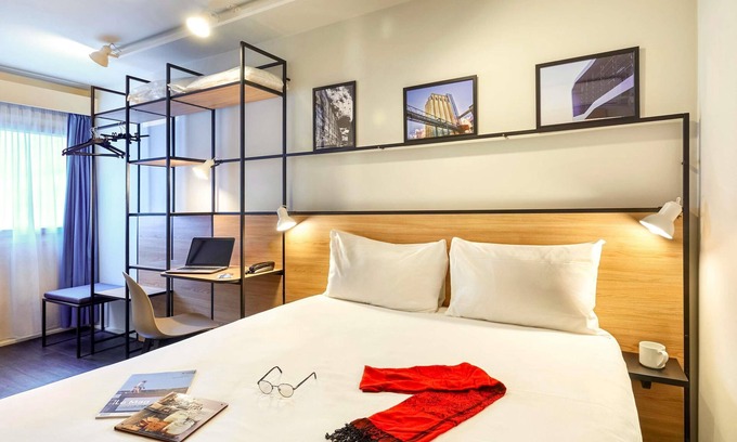 Lorient Hotel | ibis Lorient Centre Gare