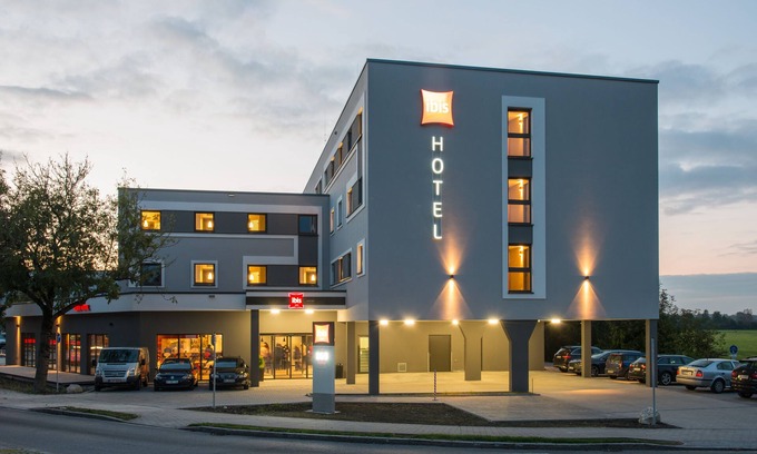 Hallbergmoos Hotel | ibis Muenchen Airport Sued