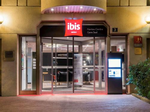 Madeleine-Champ de Mars Hotel | ibis Nantes Centre Gare Sud