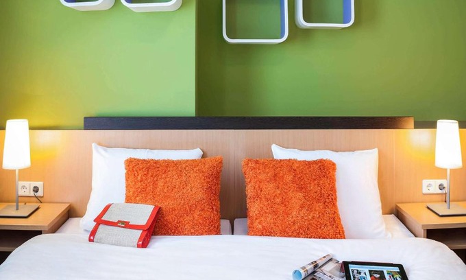 Friedrichshain Hotel | ibis Styles Berlin City Ost