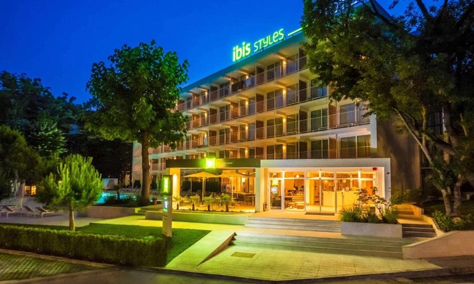 Golden Sands Hotel | ibis Styles Golden Sands Roomer Hotel