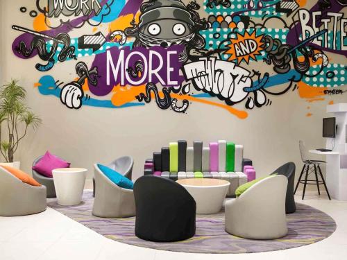 Old Jakarta Hotel | Ibis Styles Jakarta Mangga Dua Square