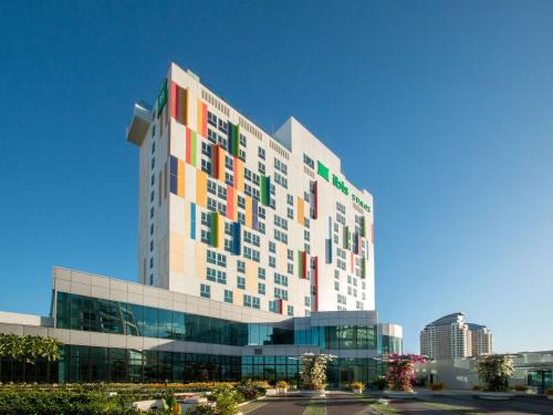 Socorro Hotel | ibis Styles Manila Araneta City