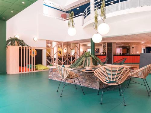 Plan de Campagne Hotel | ibis Styles Marseille Plan de Campagne