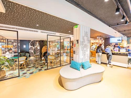 Republique–Point-du-Jour Hotel | ibis Styles Paris 16 Boulogne
