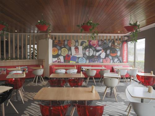 Mascot Hotel | ibis Sydney Airport