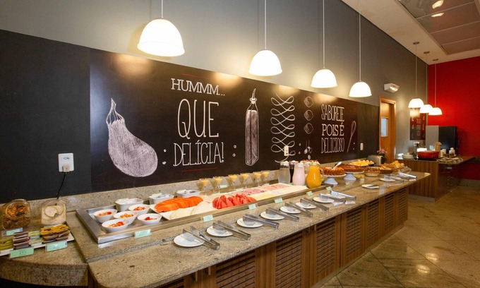 Jardim da Penha Hotel | ibis Vitoria Praia de Camburi