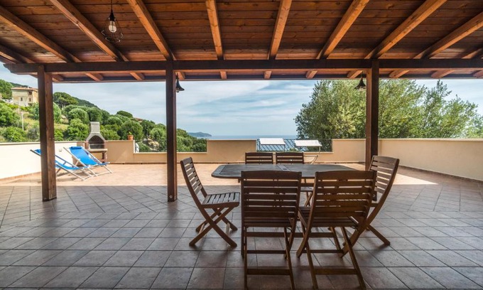 Marina di Pisciotta Casa | Ibisco