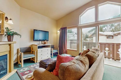 Downtown Leavenworth Apartamento | Icicle Village Resort Condos #407 & #408