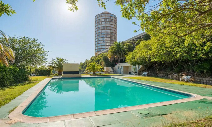 Cape Town City Centre Apartamento | ¡Arquitectura icónica con vistas panorámicas a la montaña!