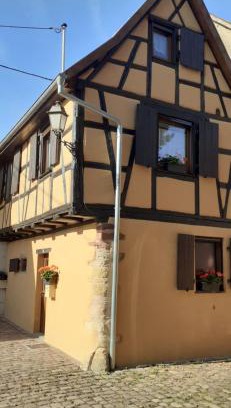Rouffach Casa | Idéal séjour Alsace ! proche Colmar, gîte Muse avec son jardin