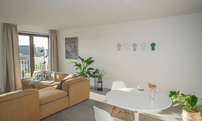 Zwijnaarde Apartamento | Ideal Family Retreat in Ghent