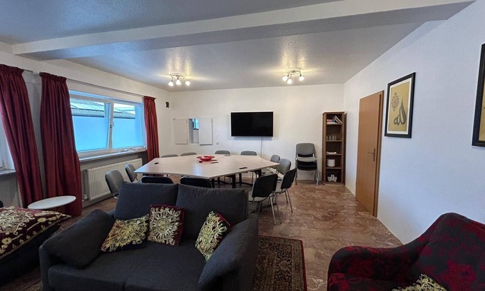 Breuberg Casa | Ideal for groups, clubs, family get-togethers, class reunions etc...