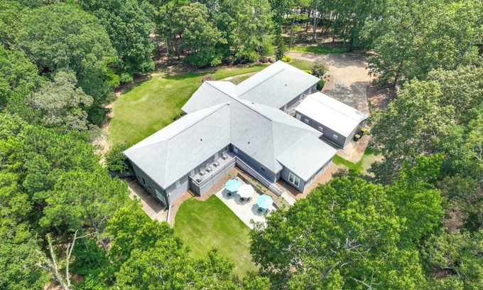Inman Casa | Ideal for Reunions & Retreats: Brooks Getaway!