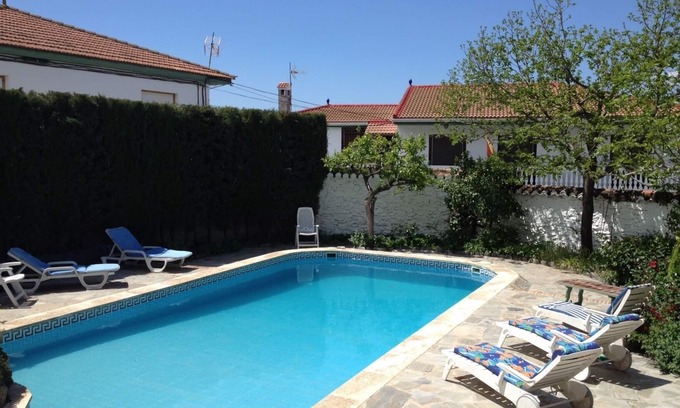 Lecrín Apartamento | casa de vacaciones, piscina y WiFi en Lecrín. Apartamento con encanto, Granada / Costa Tropical