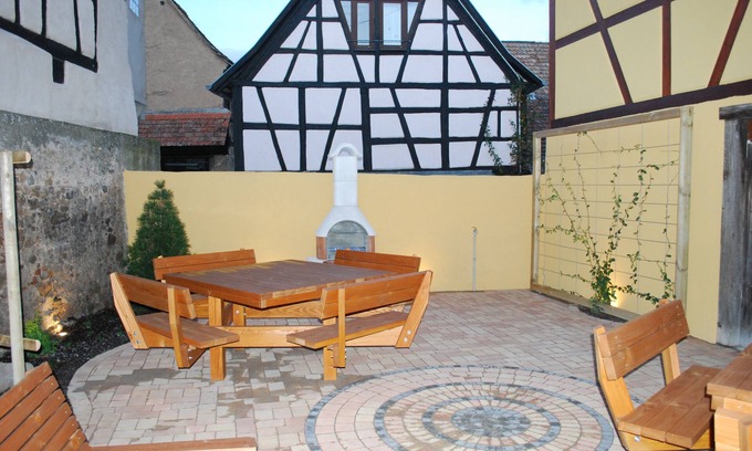Wintzenheim Casa | Casa ideal para 2 parejas con aire acondicionado.