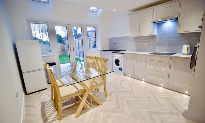 Radcliffe Casa | Ideal lodgings in Radcliffe House