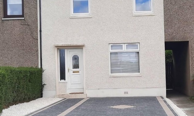 Dunfermline Casa | Ideal Road Trip Dunfermline Home - Free Parking