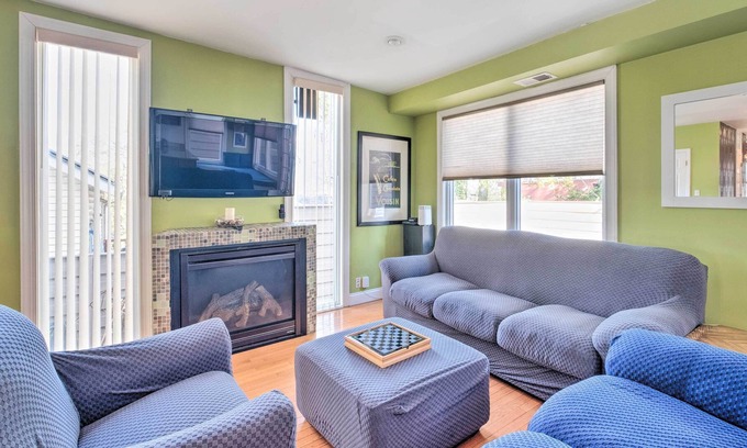 Brookland Casa | Ideally Located DC Home w/ Pool Table & Patio
