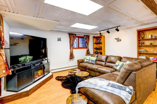 Fairbanks Casa | Ideally Located Fairbanks Vacation Rental!