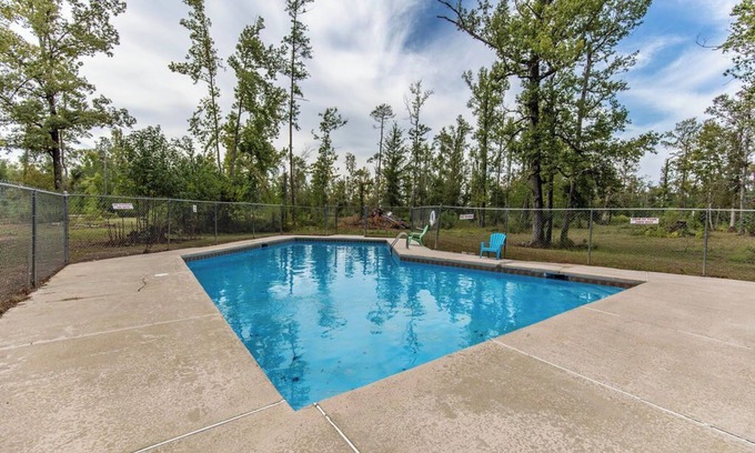 Dry Creek Casa | Identical Charming Cabins on One Property – Explore Starting with Cabin 1