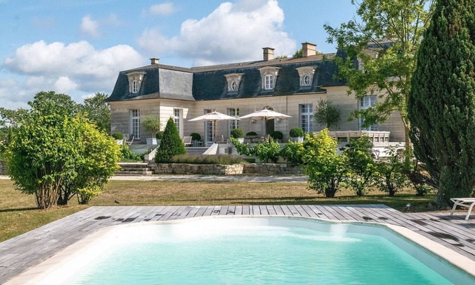 Bailly Villa | Idf003 - Stunning mansion next to Versailles
