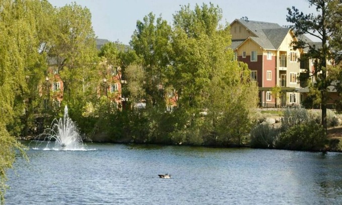 Old Southwest Condominio | Idlewild Park condo by downtown + Pool & Parking
