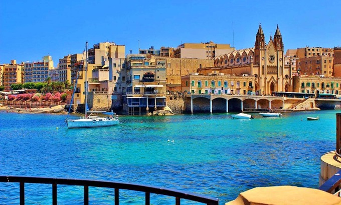 Tower Road Apartamento | Idyllic Apartment Just off the Promenade
