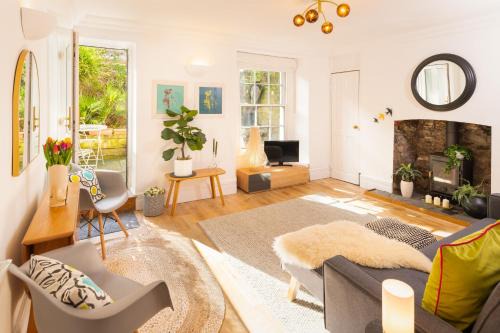 Clifton Apartamento | Idyllic Clifton Hideaway - Stunning Garden Flat