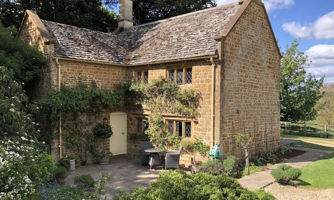 Chipping Norton Casa | Idyllic Cotswold Country Cottage