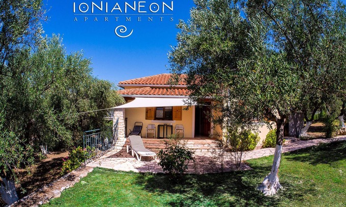 Skafidia Casa | agradable joya, rodeado de olivares, cerca del mar.