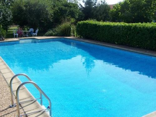 Antigny Apartamento | Idyllic Gite Holidays In Rural Stunning French Countryside With Pool