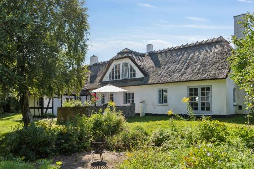 Kettinge Casa | Idyllic Half-Timbered House For 10 Guests