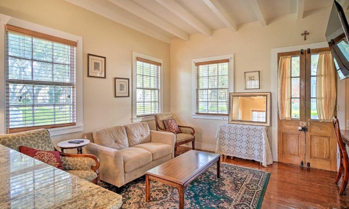 Houma Casa | Idyllic Houma Vacation Rental on Shared Pond!