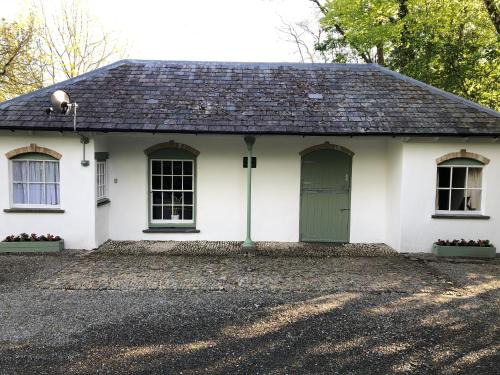 Llandysul Apartamento | Idyllic Location, Stunning Views, Relax Refresh in Peace Comfort