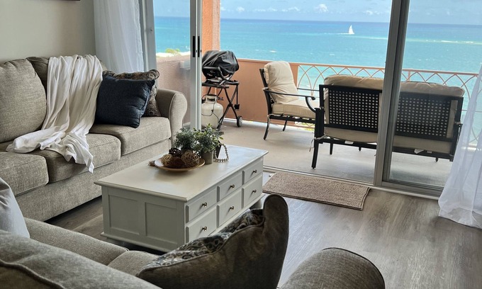 Cotton Valley Condominio | Idyllic, Romantic Caribbean Ocean Front View Coakley Bay Condo. Quiet East End