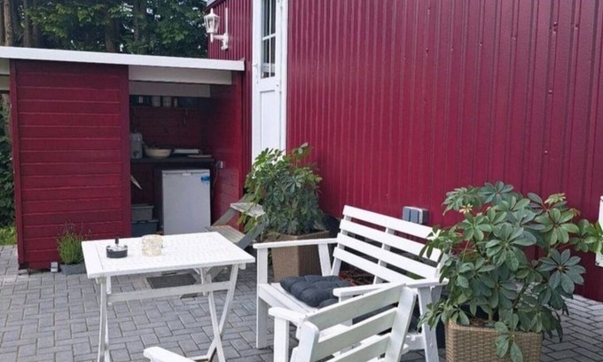 Rudershausen Casa | Idyllische Übernachtung im Bauwagen mit Outdoordusche und Outdoorküche