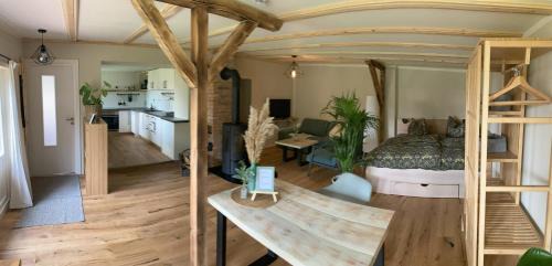 Kaditz Apartamento | idyllische FeWo Motte