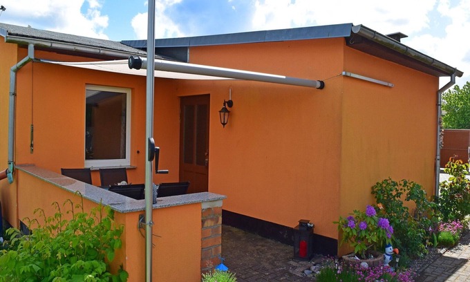 Reddelich Casa | Idyllischer Bungalow an der Ostseeküste