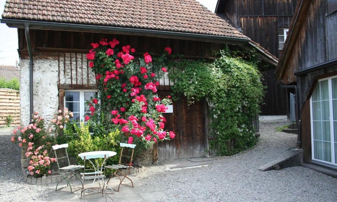 Knonau Casa | Idyllisches Wöschhüsli
