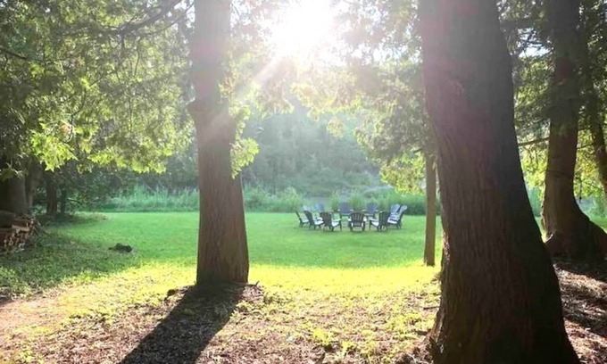 Ashfield-Colborne-Wawanosh Cabaña | Idylwild Riverfront Cottage - Moments from Lake Huron