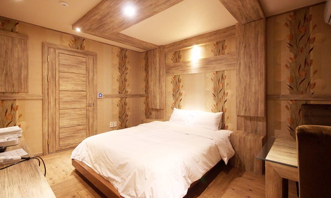 Songman Hotel | Iksan Haegeum Self Check-in Motel