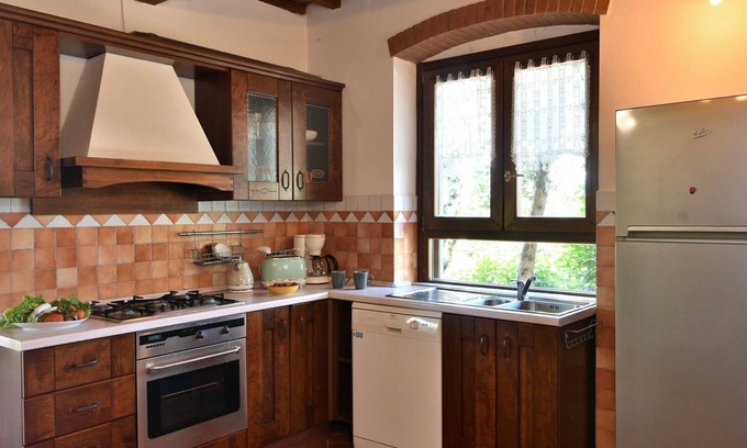 Castroncello Villa | Il Bel Laghetto 12, Castiglion Fiorentino, Arezzo