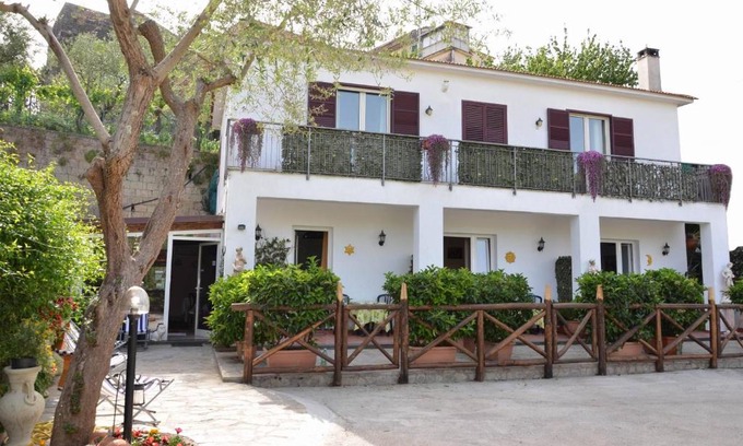 Schiazzano Cama Y Desayuno | Il Cottage B&B