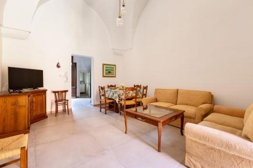 Campi Salentina Casa | Il Fico d`India by BarbarHouse