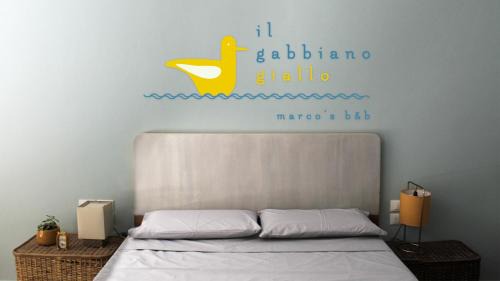 Fano Casa | il gabbiano giallo